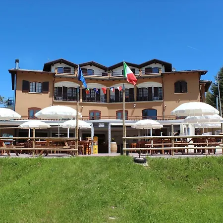 Monte Baldo Hostel