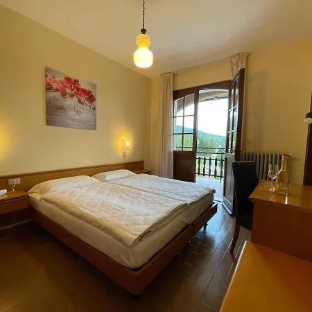 Hostel Monte Baldo *