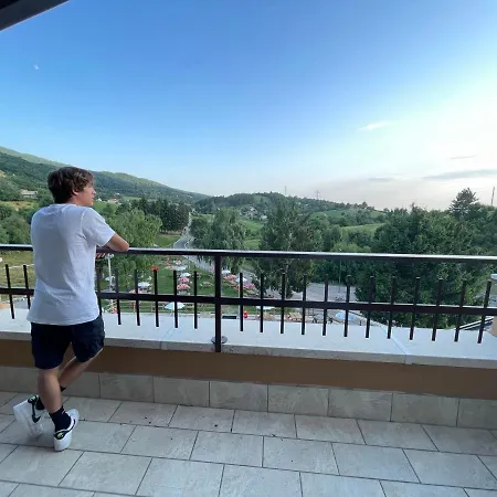 Monte Baldo * برنزوني سول جاردا