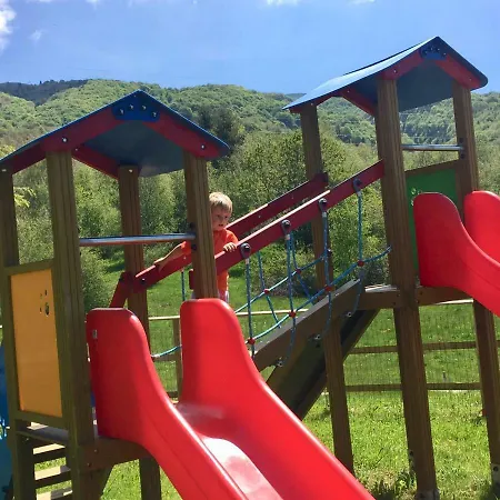 بيت شباب Monte Baldo