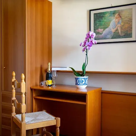 Hostel Monte Baldo *