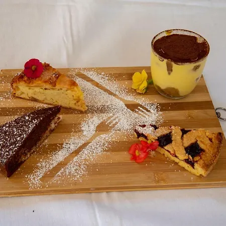 Monte Baldo بيت شباب