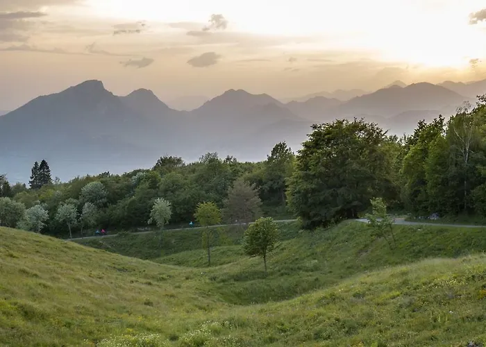 Monte Baldo Hostel *
