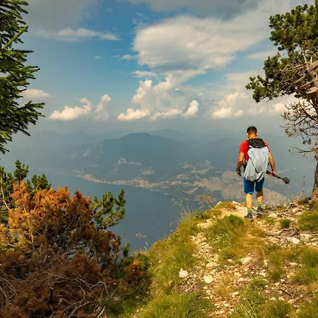 Hostel Monte Baldo