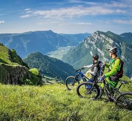 Monte Baldo Hostel Brenzone sul Garda