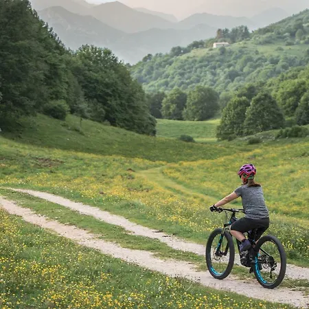 Monte Baldo 旅馆 *